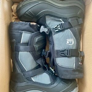 Sorel Women’s Waterproof Insulated Trac Buckle Snow Boots